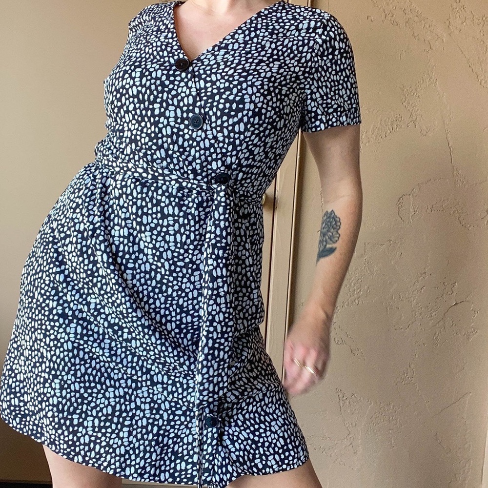 REITMANS • black and white spotted dress